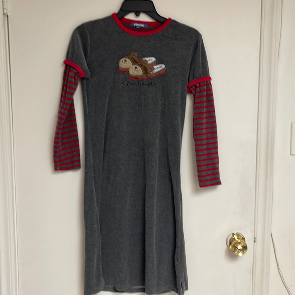 KIDICHIC Velour, PJ nightgown for girls size 14 very soft, excellent con…